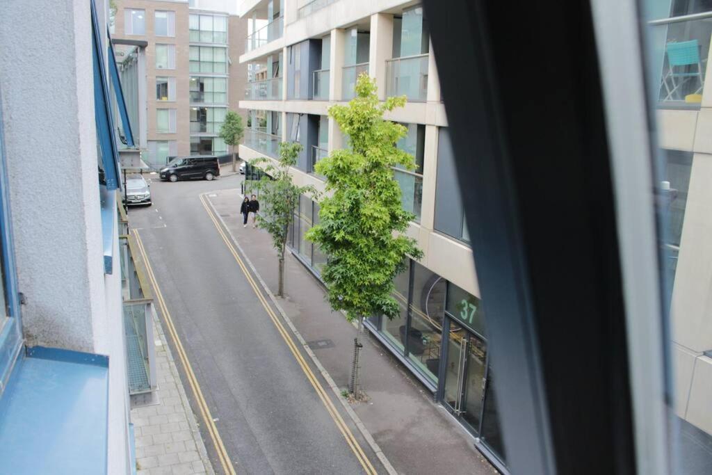 2 Bedroom Central London Apartment Modern And Stylish Екстериор снимка