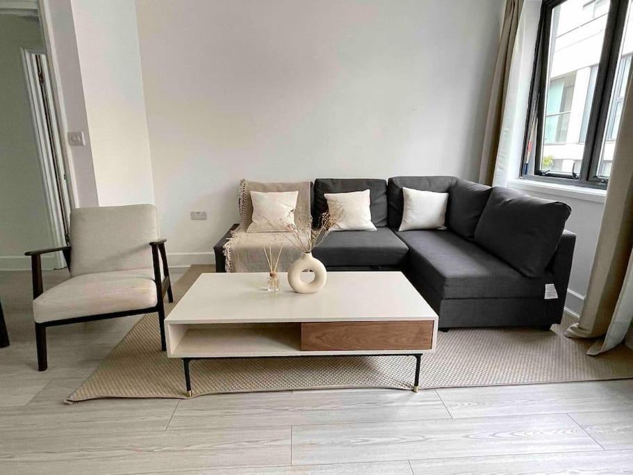 2 Bedroom Central London Apartment Modern And Stylish Екстериор снимка