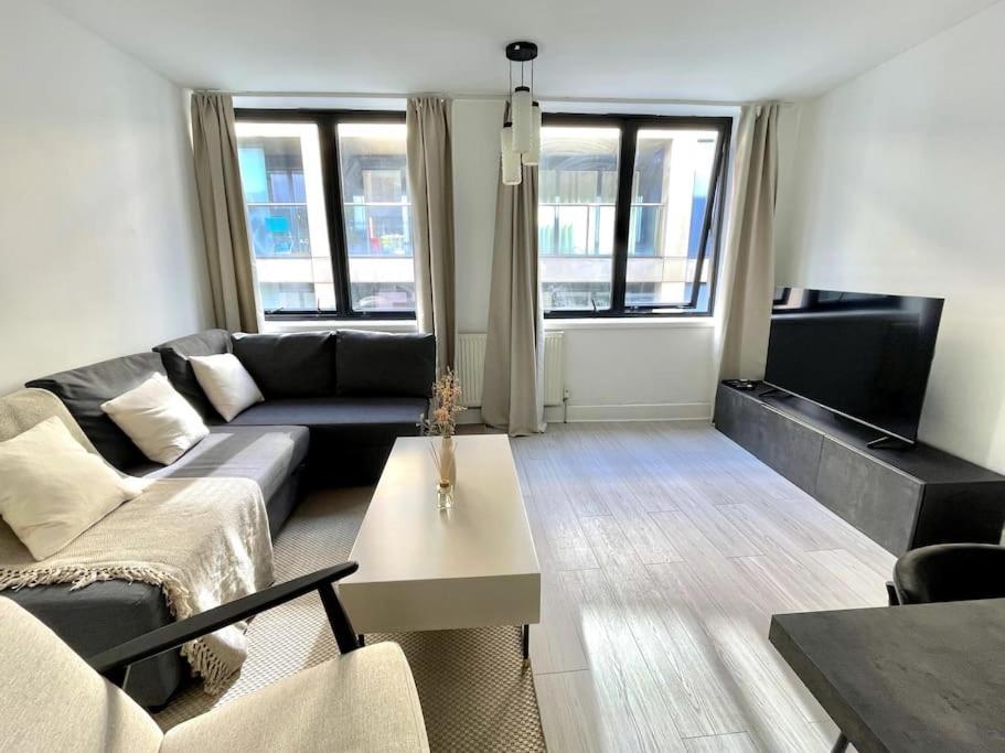 2 Bedroom Central London Apartment Modern And Stylish Екстериор снимка