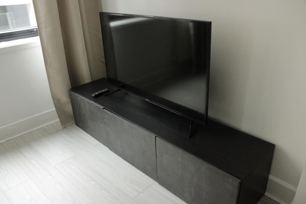 2 Bedroom Central London Apartment Modern And Stylish Екстериор снимка